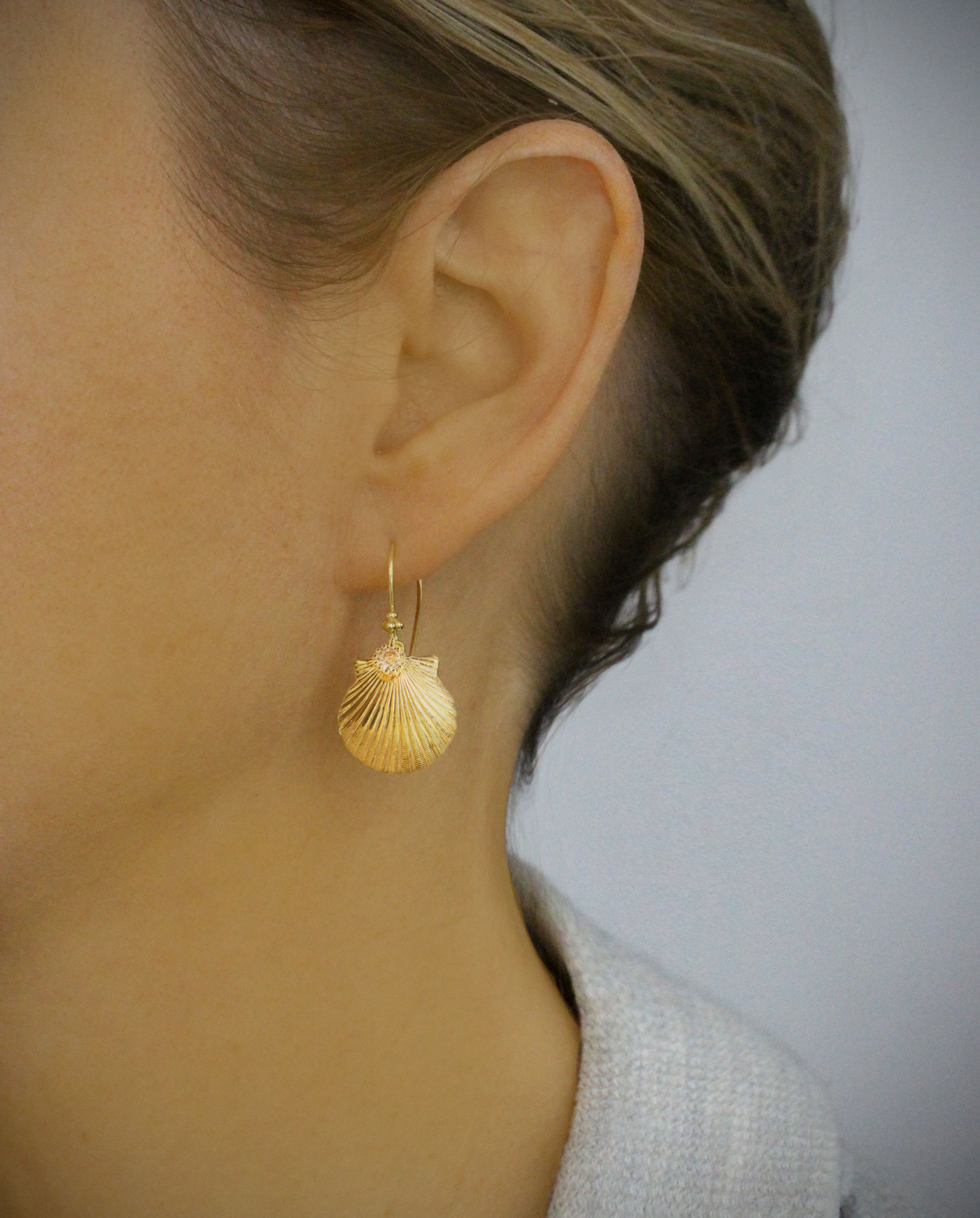 18K gold plated seashell earrings with crystals